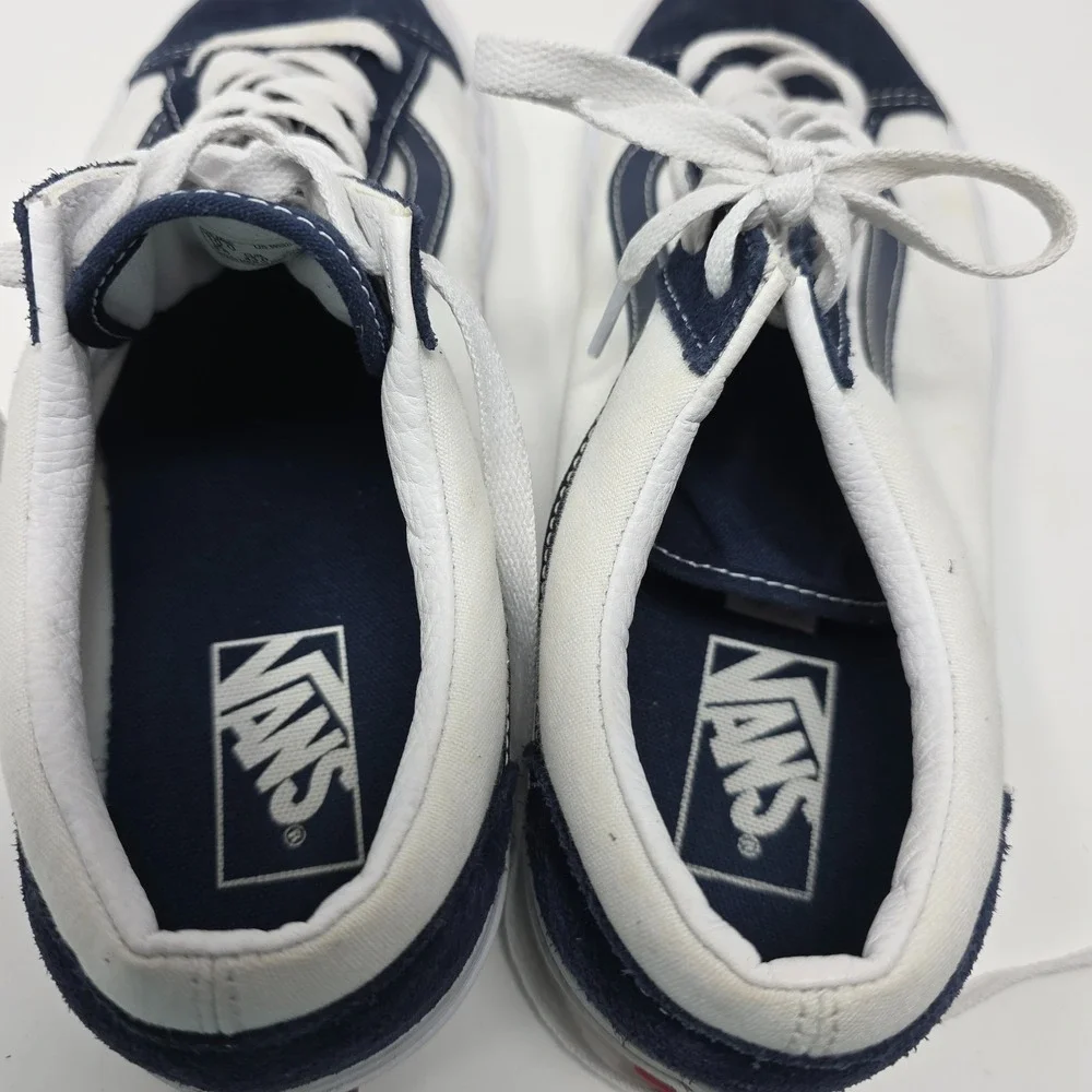 Vans Old Skool Men 10 Navy Blue White Canvas Suede Low Top Skate Sneakers
